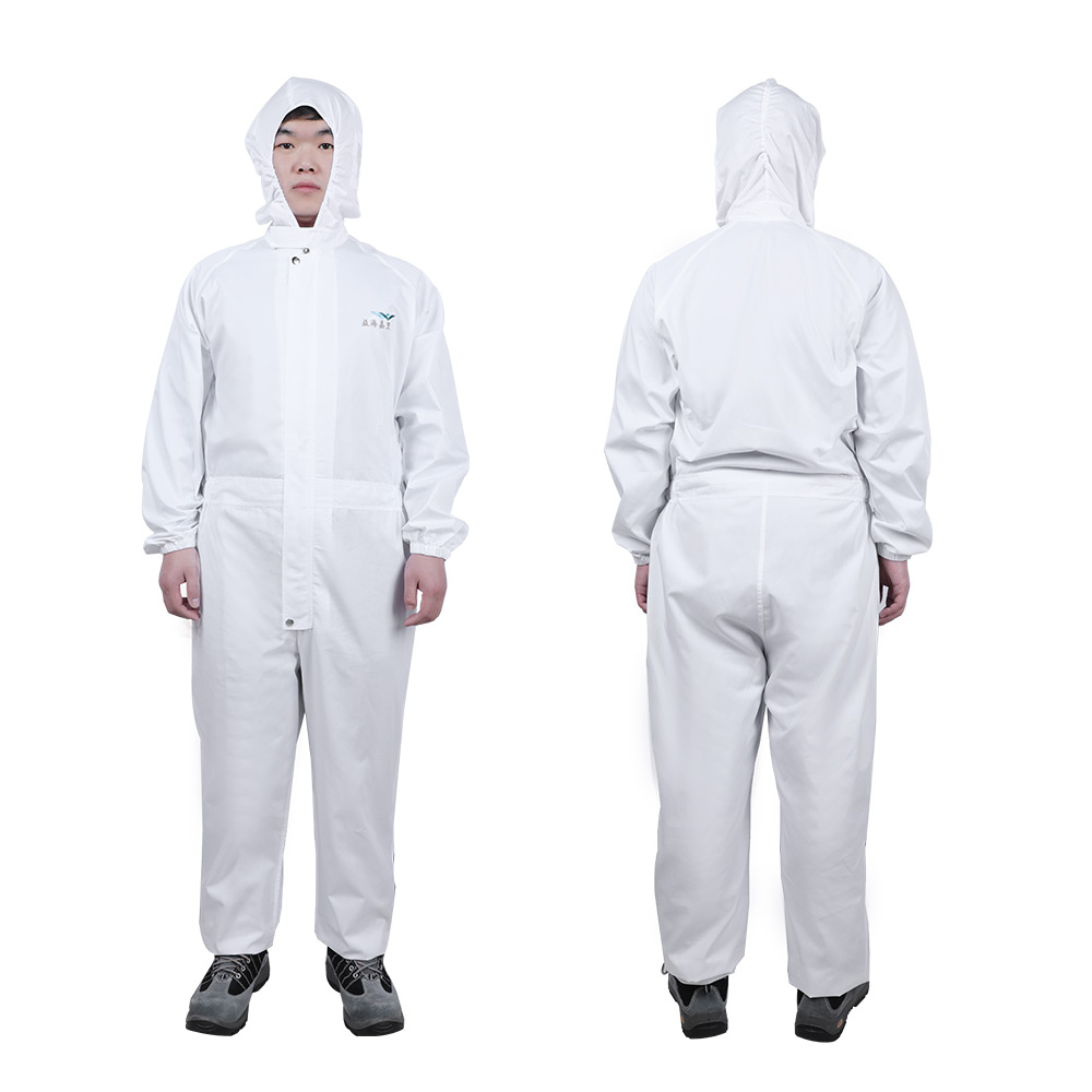 白色连体服.jpg