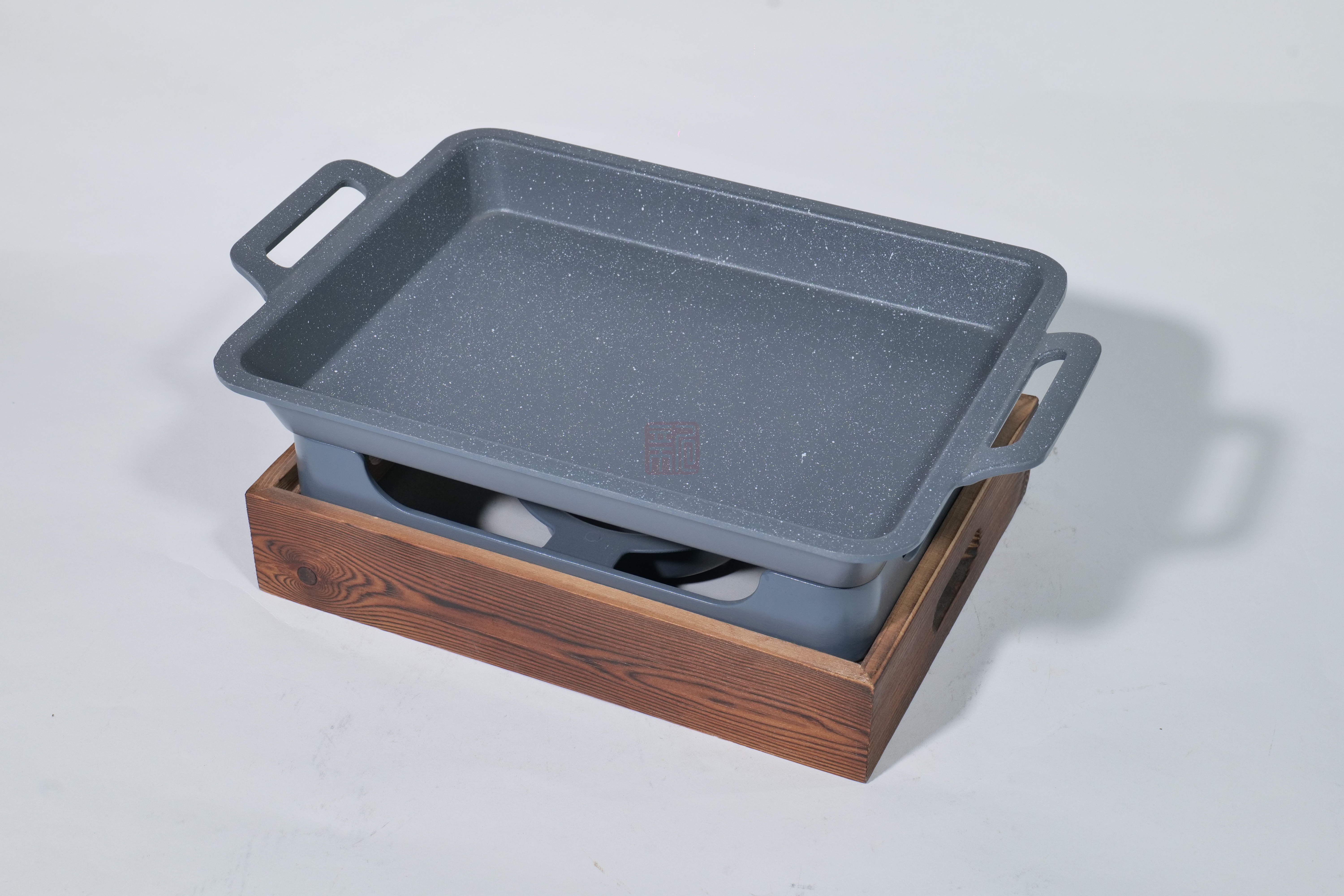 大鹏 KC903 深款东方韵鱼纹炉-28cm