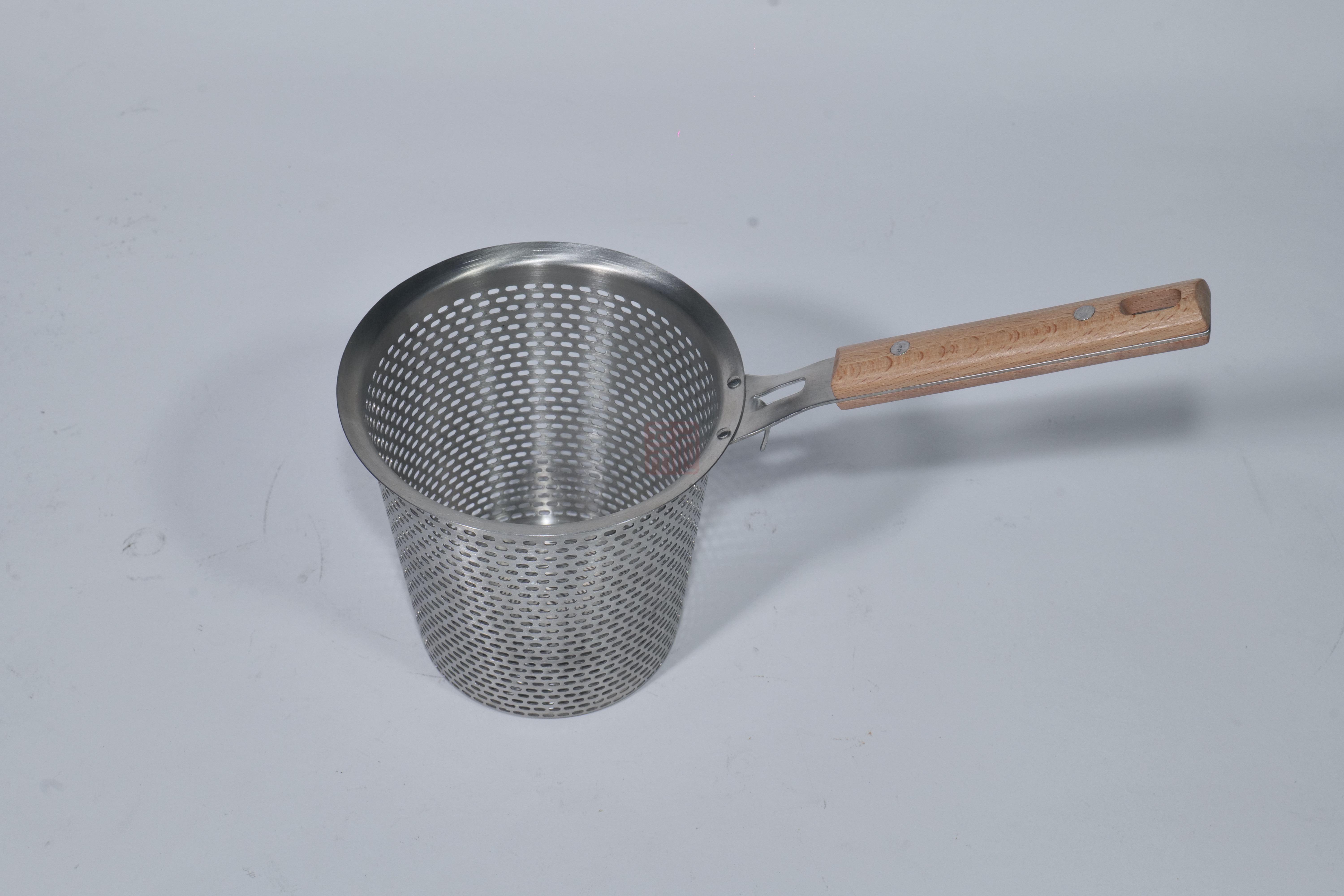 铭兴达 5316 聚宝捞面勺木柄斜米线漏-16cm