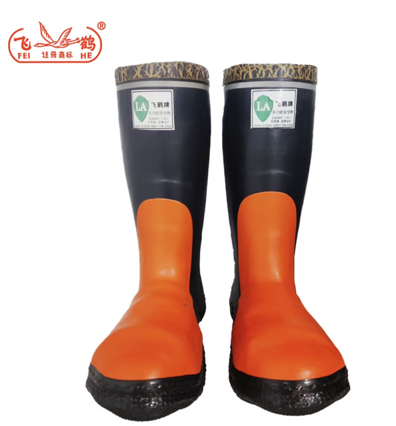 飞鹤 T335防砸防刺穿多功能安全靴 38