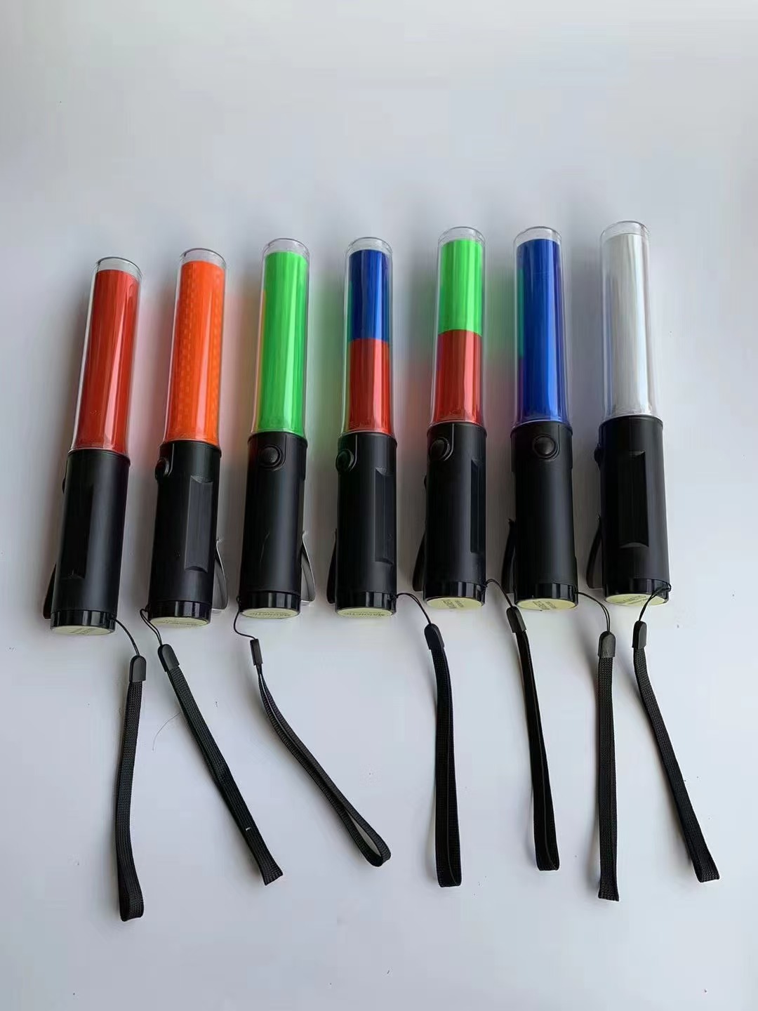 无 26CM 指挥棒 红蓝闪光 电池款-红色