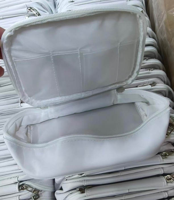 国产工具 洗漱 包16*10.5*6.5cm-白色