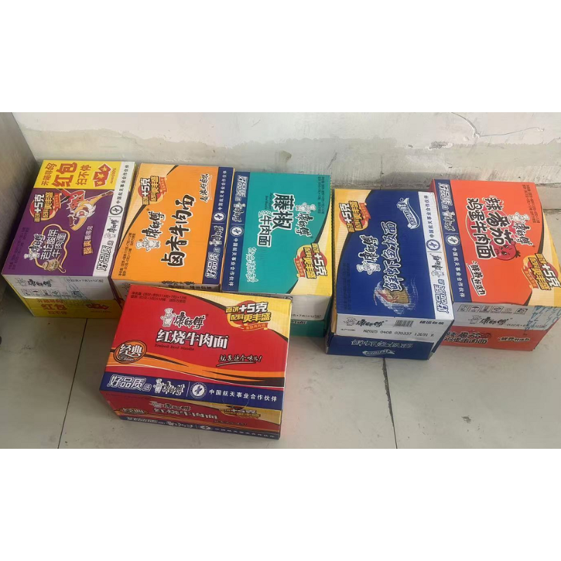 康师傅 桶面 香味随机